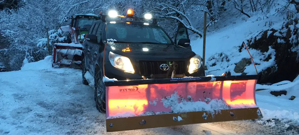 Jeep 4x4 lame à neige