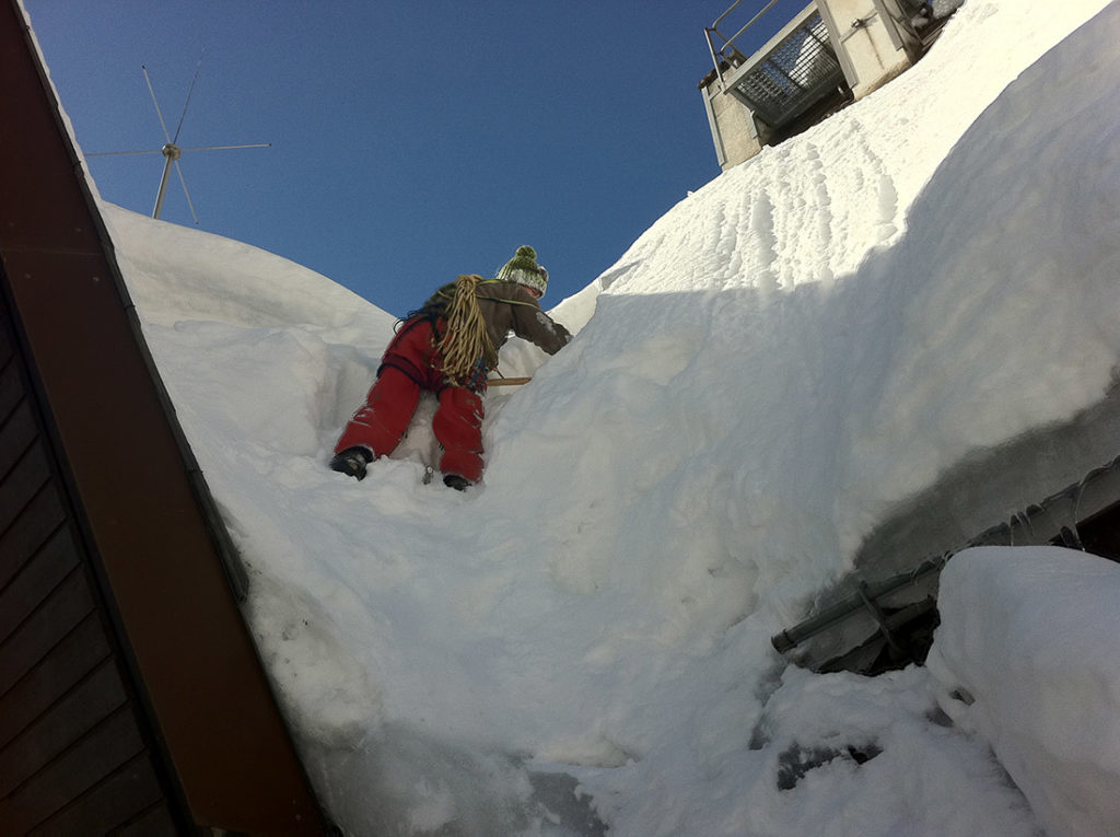 Deneigement toit